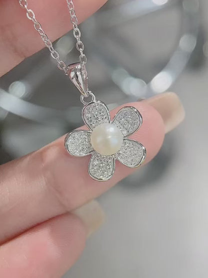 S925 Silver Petal Freshwater Pearl Pendant